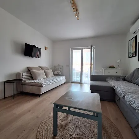 Dry Dock Apartment Postira