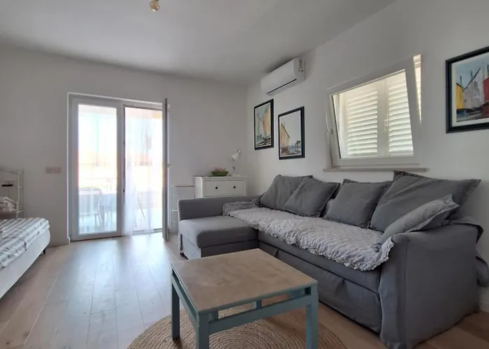 Dry Dock Apartment Postira